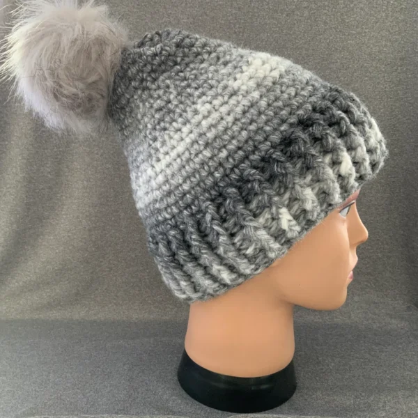 Bonnet  avec dégradé de gris