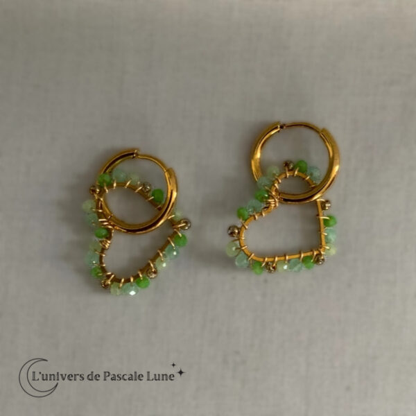 Boucles d'oreilles cœurs à perles vertes