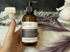 Lotion  Rajeunissante  Mains & Corps Aromathérapie